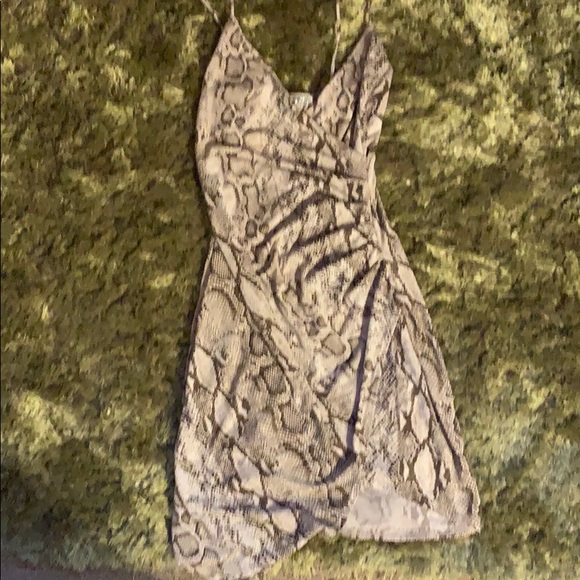 Snake skin mini dress - Picture 1 of 2